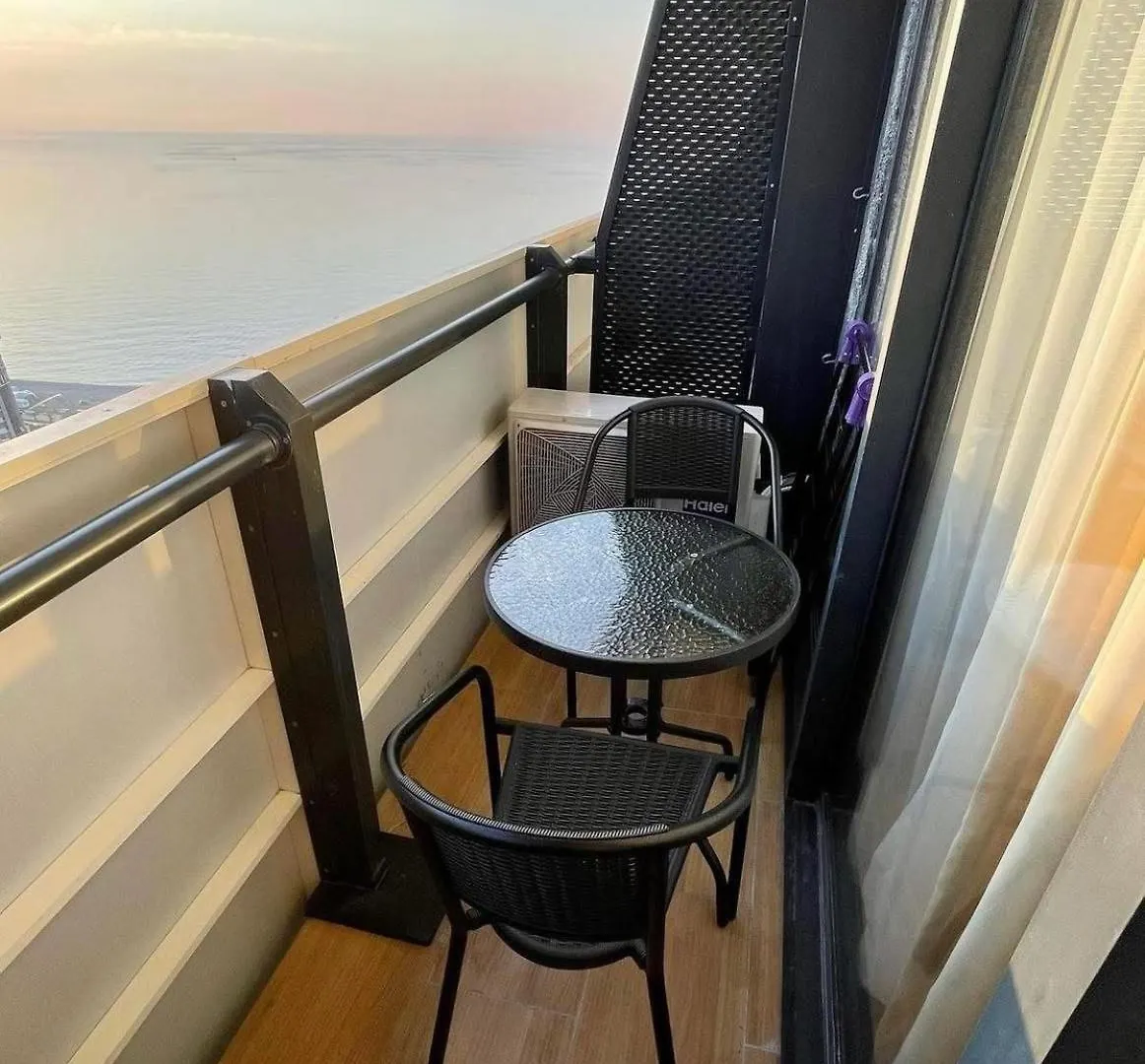 באטומי Orbi Panorama Aparthotel 5*,
