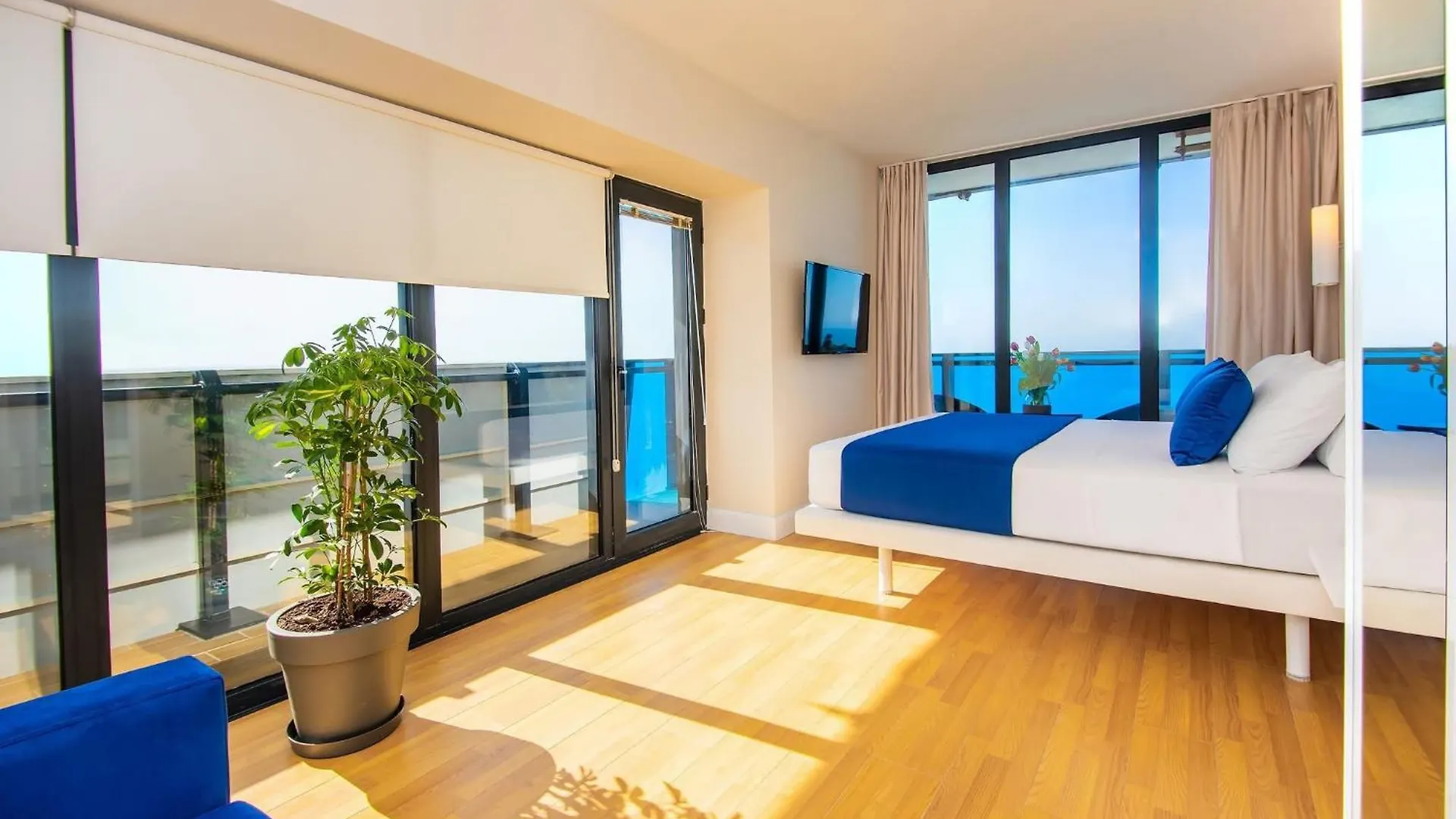 מלון באטומי Orbi Panorama Aparthotel